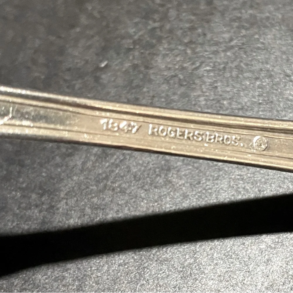 1847 Rogers Bros Old Colony Silverplate Serving Spoon 7.25
